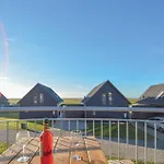 Three-bedroom In * Romo