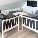 Hébergement de vacances Three-bedroom In *