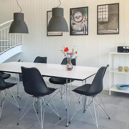 Hébergement de vacances Three-bedroom In Romo